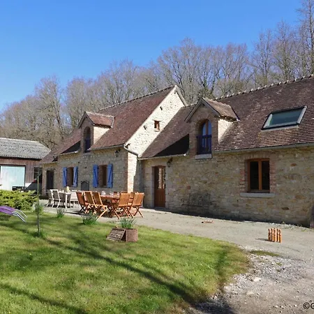 Maison Ancienne Avec Jardin Clos Pres Centre Equestre, Sejour Confortable - Fr-1-497-144 *