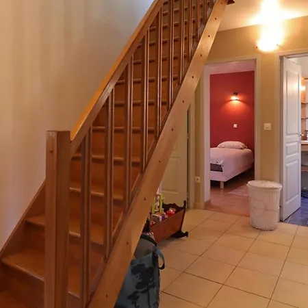 Casa vacanze Maison Ancienne Avec Jardin Clos Près Centre équestre, Confortable - Fr-1-497-144 *