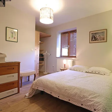 Casa vacanze Maison Ancienne Avec Jardin Clos Près Centre équestre, Confortable - Fr-1-497-144 Les Ventes-de-Bourse