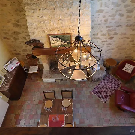 Casa vacanze Maison Ancienne Avec Jardin Clos Près Centre équestre, Confortable - Fr-1-497-144 *